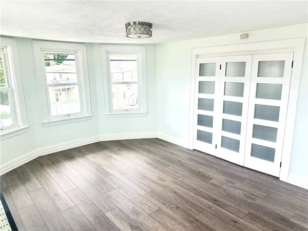 $1,800 | 804 Main Street, Unit 2, West Warwick, RI 02893