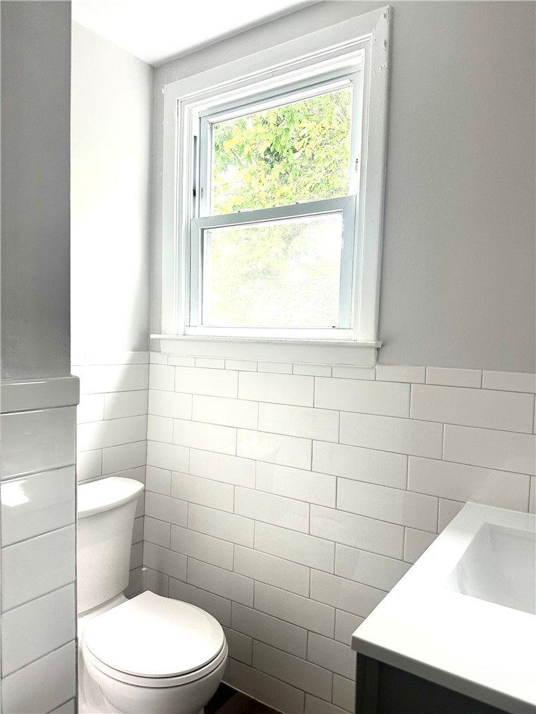 804 Main Street, Unit 2 West Warwick, RI 02893 - Photo 19 of 24