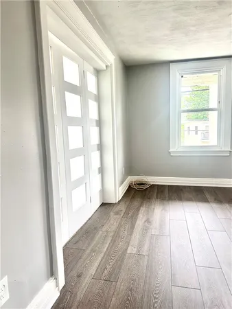 $1,800 | 804 Main Street, Unit 2, West Warwick, RI 02893
