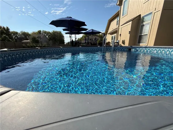 $549,900 | 1401 Northeast Ernest Way, Lee's Summit, MO 64086