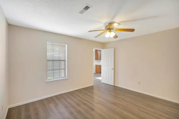 $1,875 | 1005 Tj Lane, Summerville, SC 29486