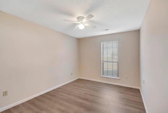 $1,900 | 1005 Tj Lane, Summerville, SC 29486