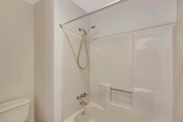 $1,900 | 1005 Tj Lane, Summerville, SC 29486