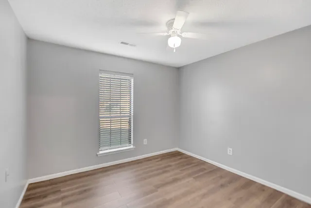 $1,900 | 1005 Tj Lane, Summerville, SC 29486