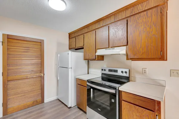 $1,875 | 1005 Tj Lane, Summerville, SC 29486