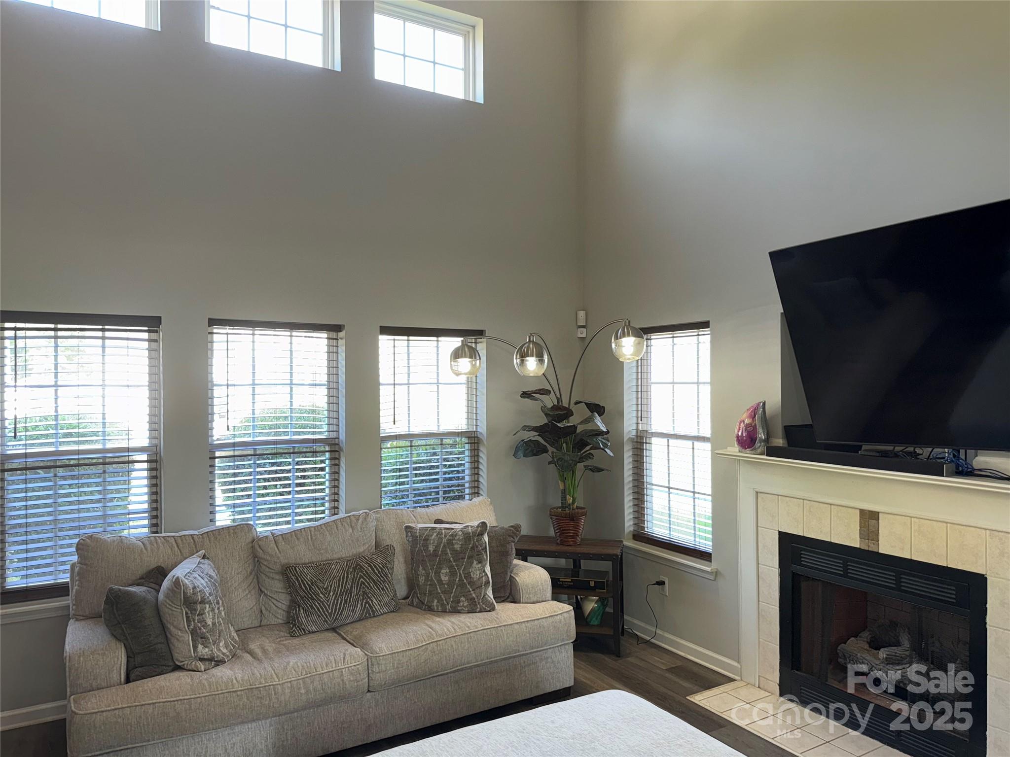9624 Langston Mill Road Charlotte, NC 28216 - Photo 5 of 44 Gallery Image 5