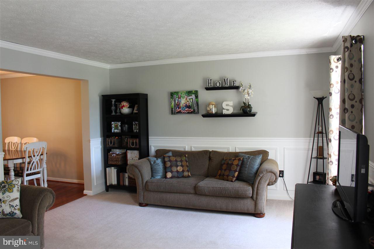 2041 Rosedale Avenue Middletown, PA 17057 - Photo 2 of 23 Gallery Image 2