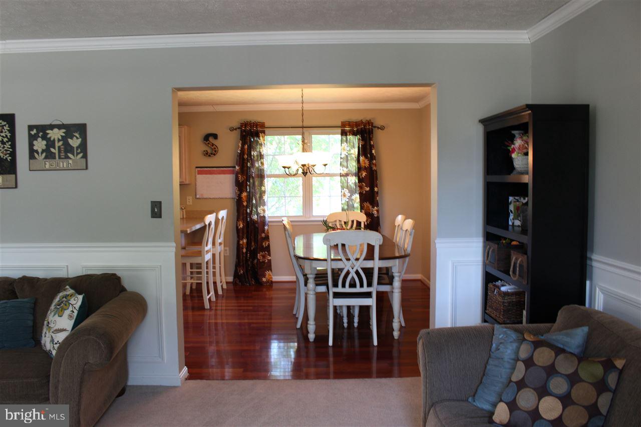 2041 Rosedale Avenue Middletown, PA 17057 - Photo 3 of 23 Gallery Image 3