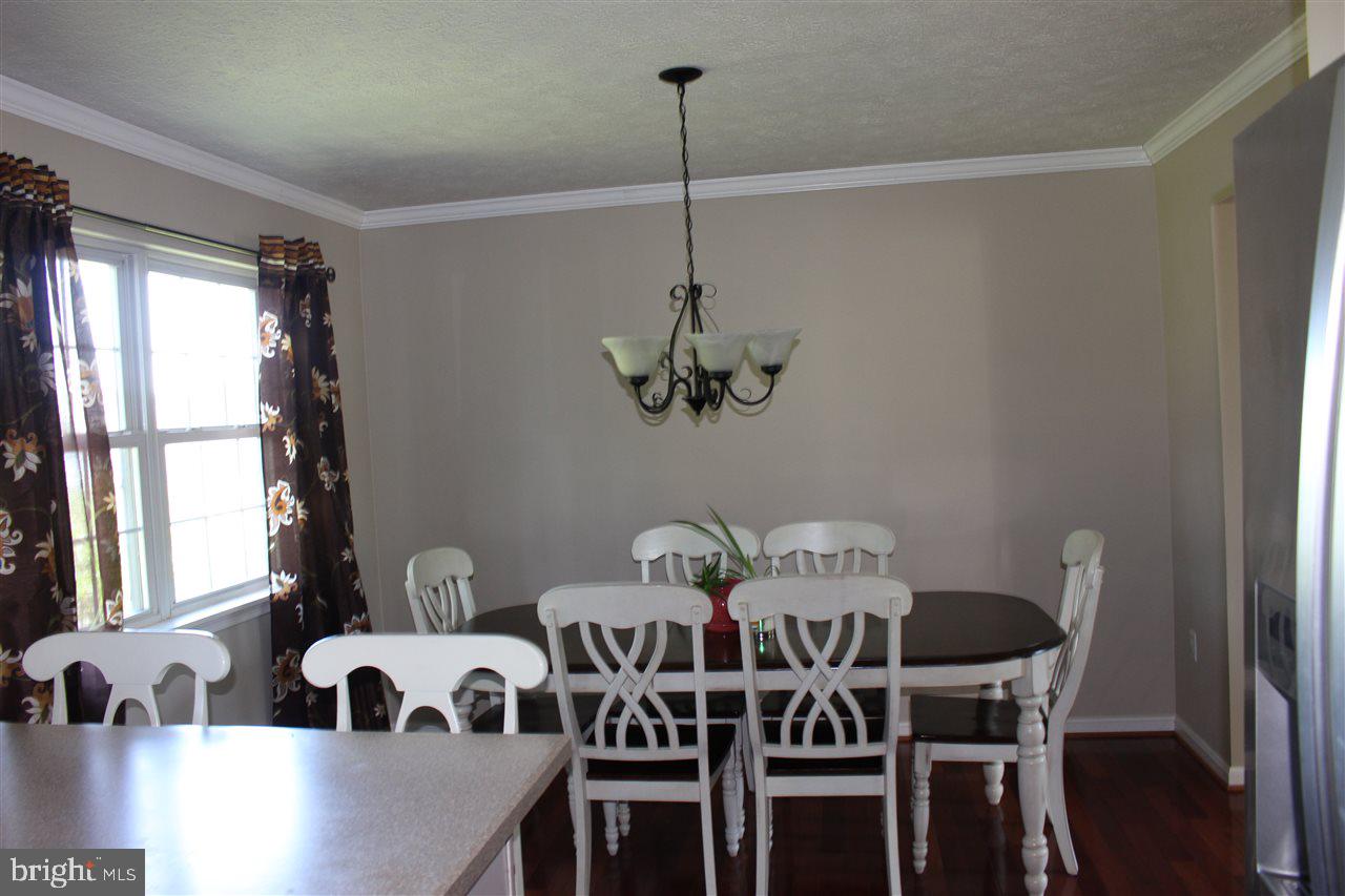 2041 Rosedale Avenue Middletown, PA 17057 - Photo 6 of 23 Gallery Image 6