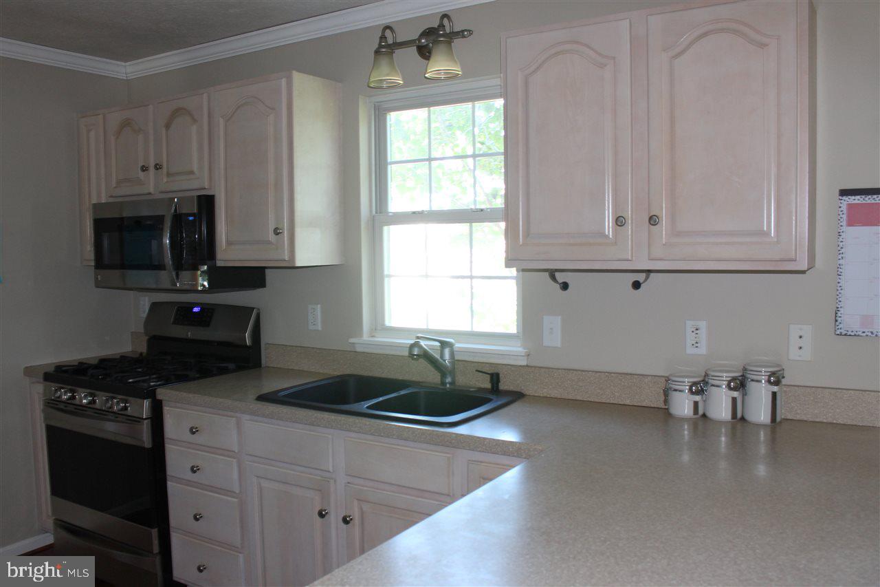 2041 Rosedale Avenue Middletown, PA 17057 - Photo 7 of 23 Gallery Image 7