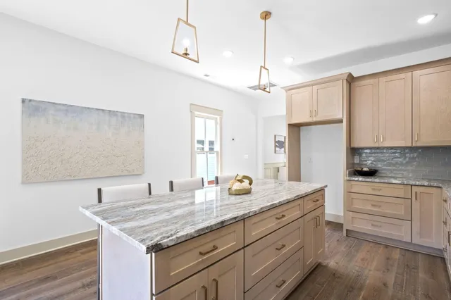 $459,900 | 4803 St Elmo Avenue, Chattanooga, TN 37409