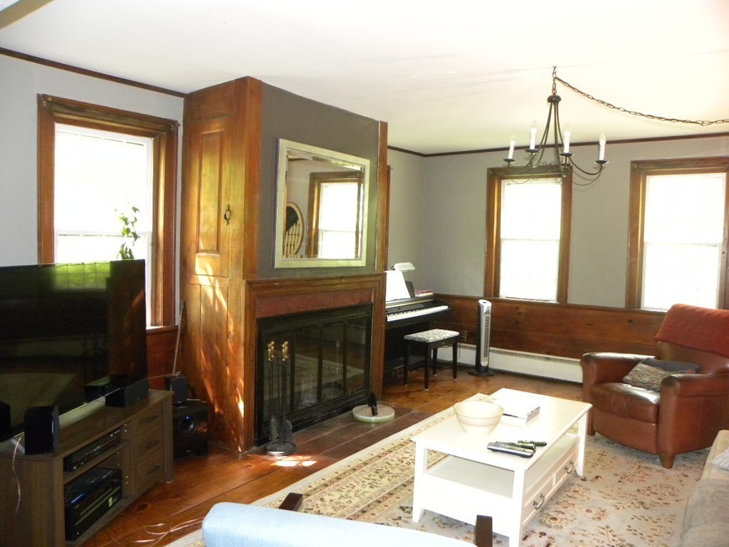 56 Osgood Road Charlton, MA 01507 - Photo 3 of 30