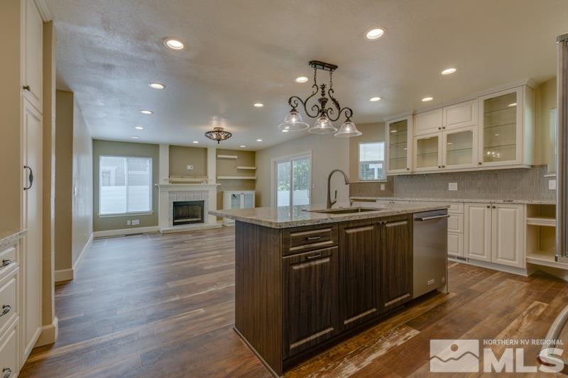 820 Blue Falls Place Reno, NV 89511 - Photo 8 of 25 Photo 8