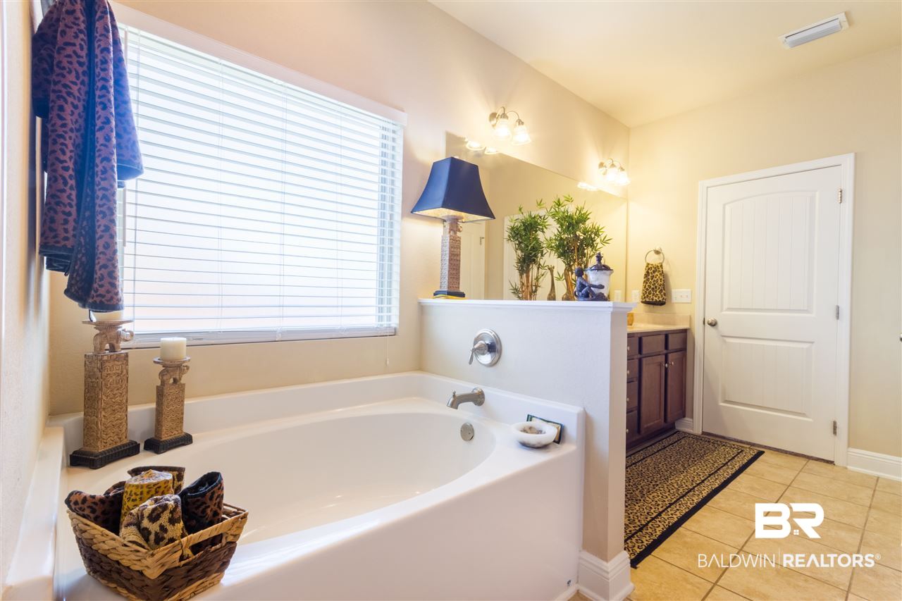 697 Parish Lakes Drive Foley, AL 36535 - Photo 14 of 31 Gallery Image 14