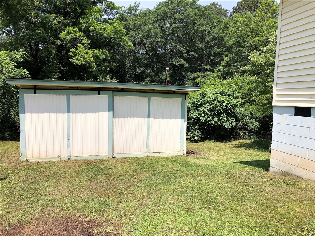 209 Moore Avenue Walhalla, SC 29691 - Photo 5 of 29
