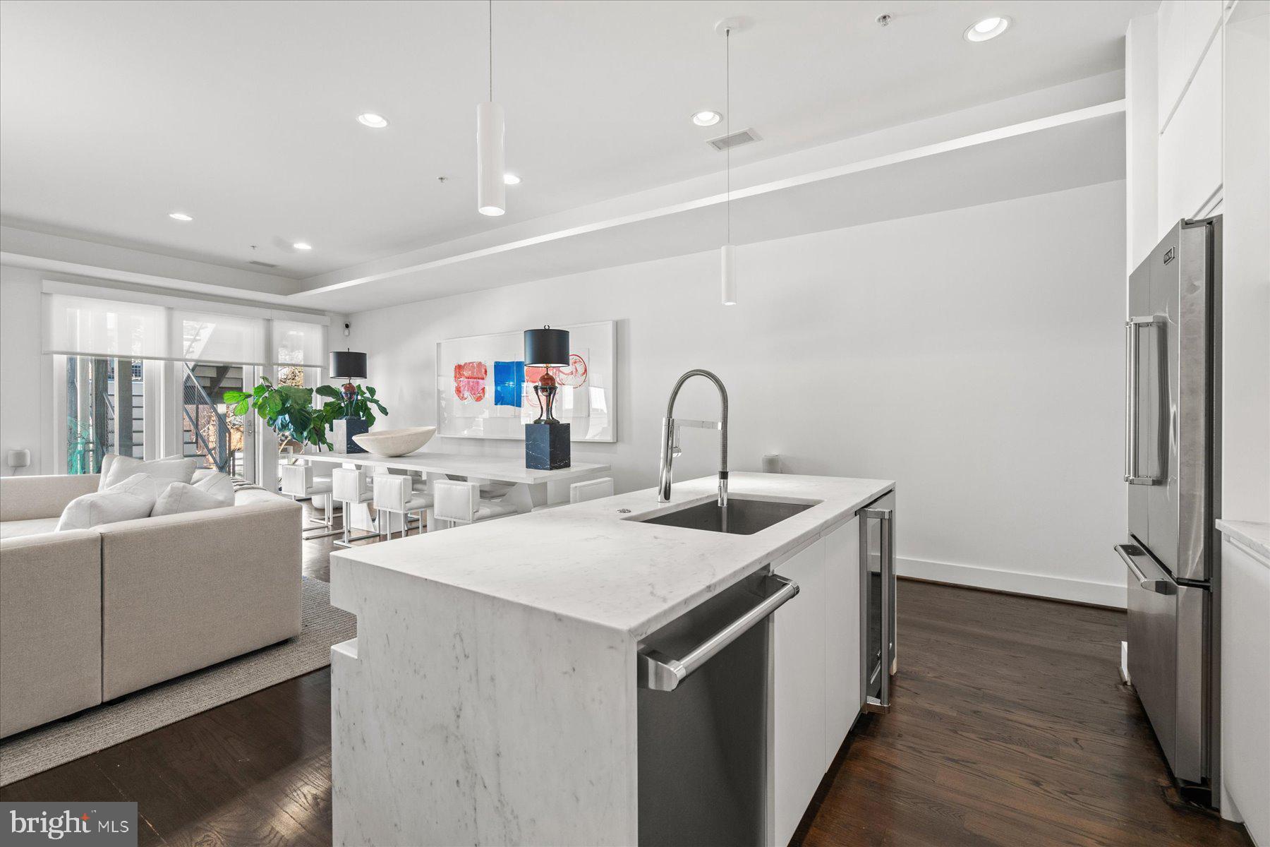 1837 Kalorama Road Northwest, Unit D Washington, DC 20009 - Photo 11 of 35 Gallery Image 11