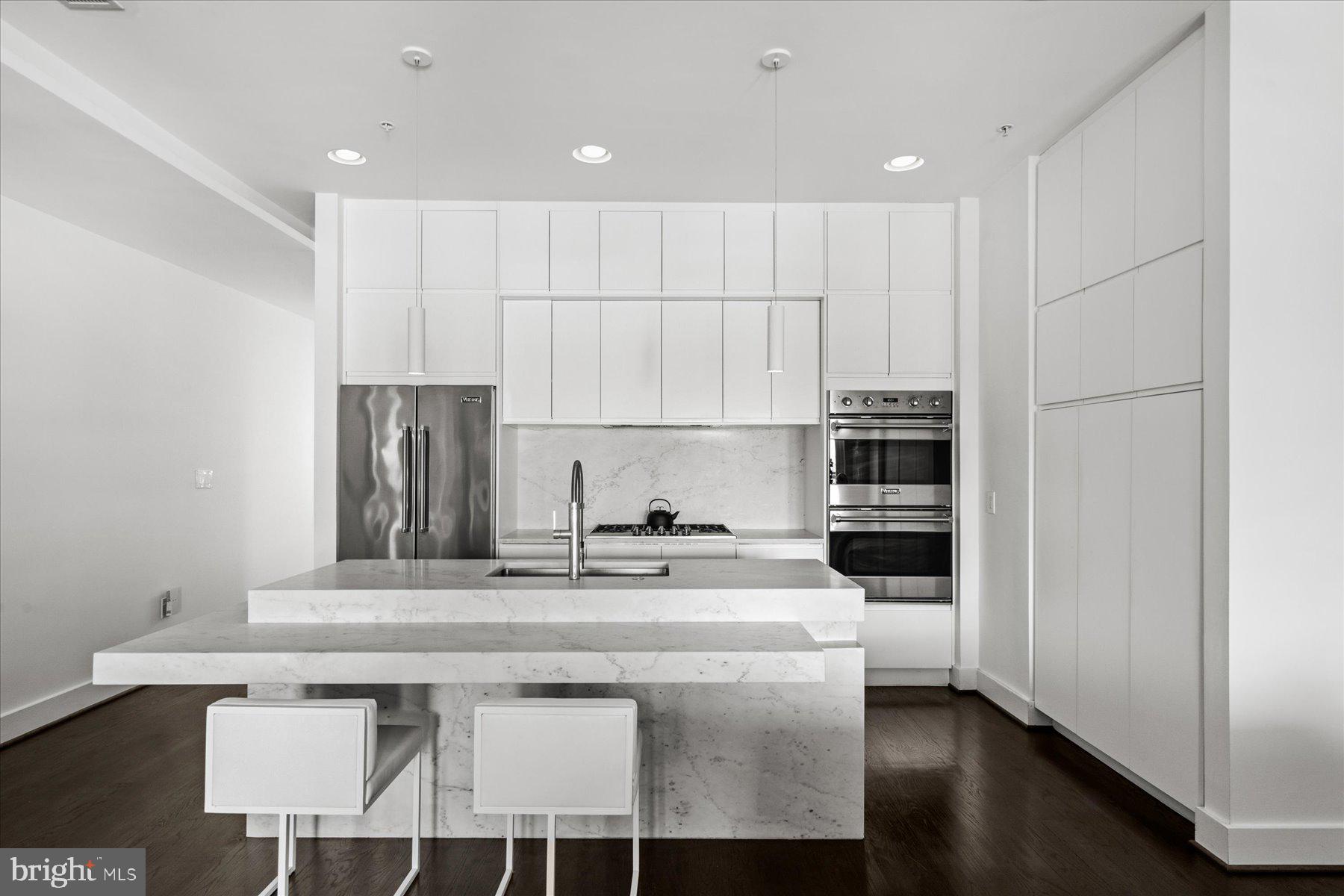 1837 Kalorama Road Northwest, Unit D Washington, DC 20009 - Photo 10 of 35 Gallery Image 10