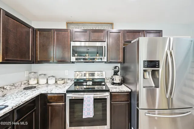 $625,000 | 6512 Ten-Ten Road, Apex, NC 27539