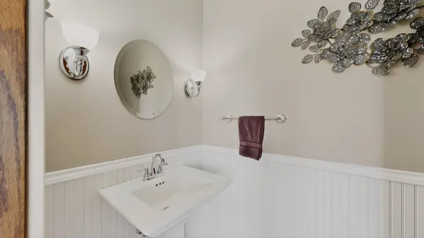 $650,000 | 17176 Hilltop Lane, Chatfield, MN 55923