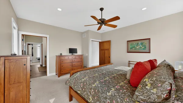$650,000 | 17176 Hilltop Lane, Chatfield, MN 55923