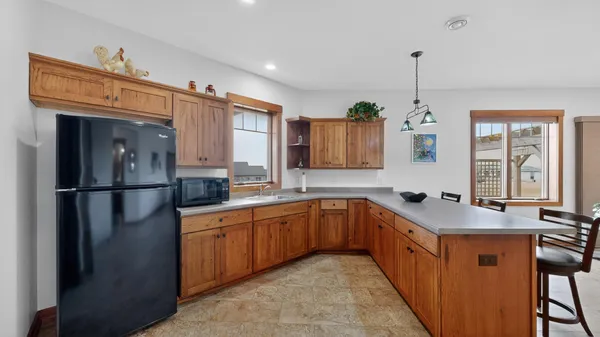 $650,000 | 17176 Hilltop Lane, Chatfield, MN 55923