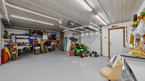 $650,000 | 17176 Hilltop Lane, Chatfield, MN 55923