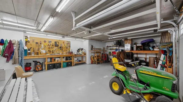 $650,000 | 17176 Hilltop Lane, Chatfield, MN 55923
