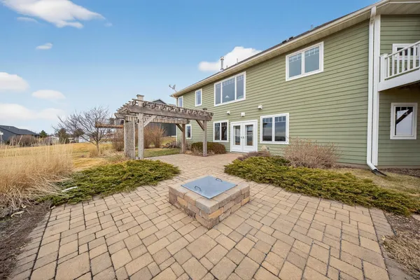 $650,000 | 17176 Hilltop Lane, Chatfield, MN 55923