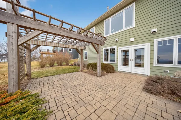 $650,000 | 17176 Hilltop Lane, Chatfield, MN 55923