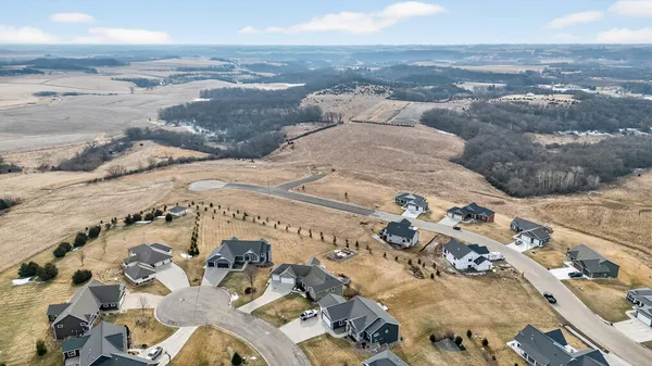 $650,000 | 17176 Hilltop Lane, Chatfield, MN 55923