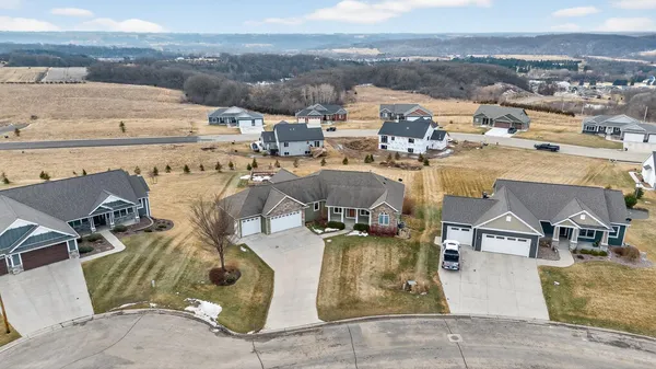 $650,000 | 17176 Hilltop Lane, Chatfield, MN 55923