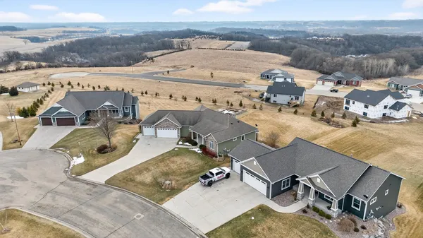 $650,000 | 17176 Hilltop Lane, Chatfield, MN 55923