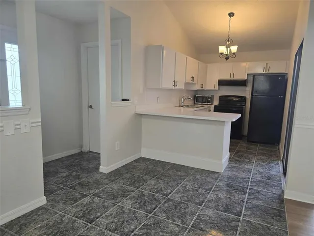 $2,200 | 4302 Venice Drive, Land O' Lakes, FL 34639