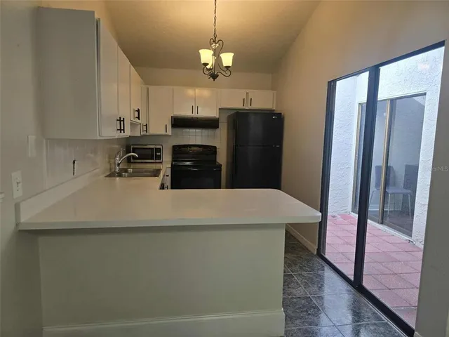 $2,200 | 4302 Venice Drive, Land O' Lakes, FL 34639