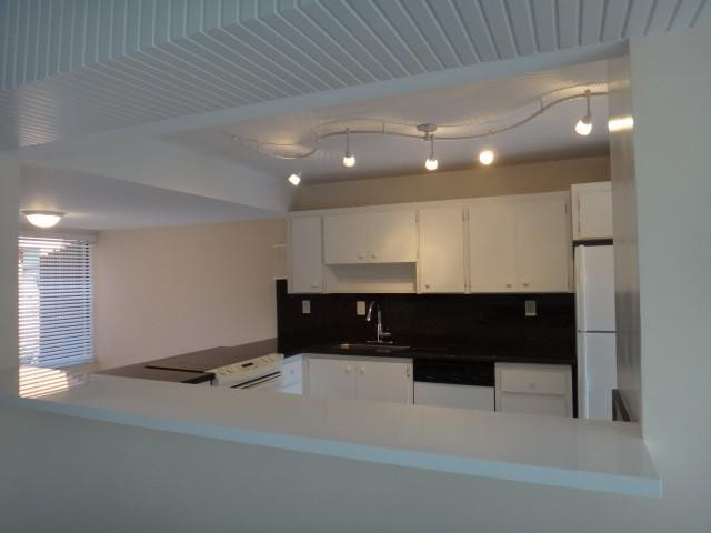 9717 North New River Canal Road, Unit 409 Plantation, FL 33324 - Photo 3 of 42 Photo 3