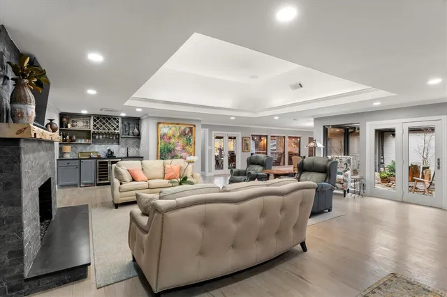 $2,140,000 | 5505 Northaven Road, Dallas, TX 75229