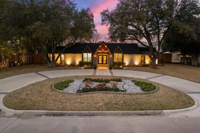 $2,140,000 | 5505 Northaven Road, Dallas, TX 75229