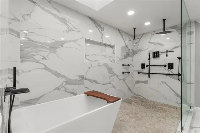 $2,140,000 | 5505 Northaven Road, Dallas, TX 75229