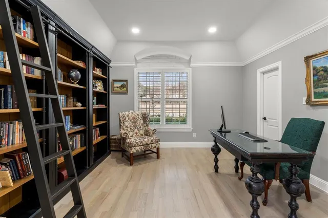 $2,140,000 | 5505 Northaven Road, Dallas, TX 75229