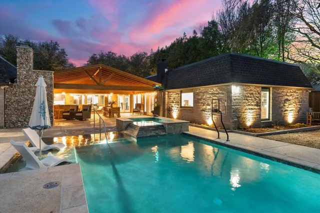 $2,140,000 | 5505 Northaven Road, Dallas, TX 75229