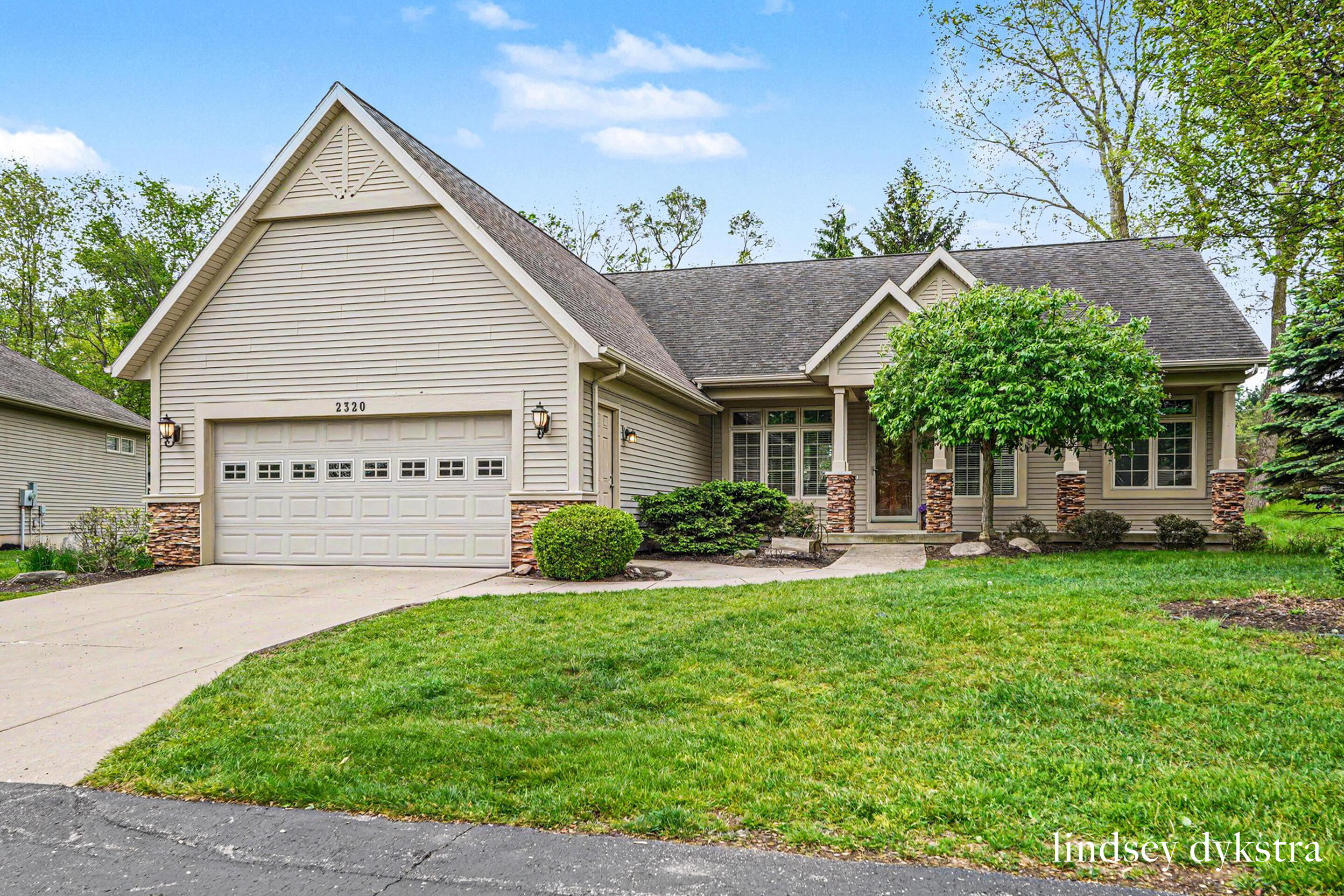 2320 Red Oak Court Northwest Grand Rapids, MI 49504 - Photo 22 of 25 2320 Red Oak Court-5454
