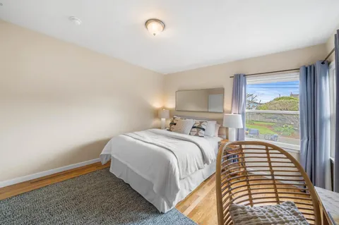 $1,150,000 | 656 Myrtle Street, Half Moon Bay, CA 94019