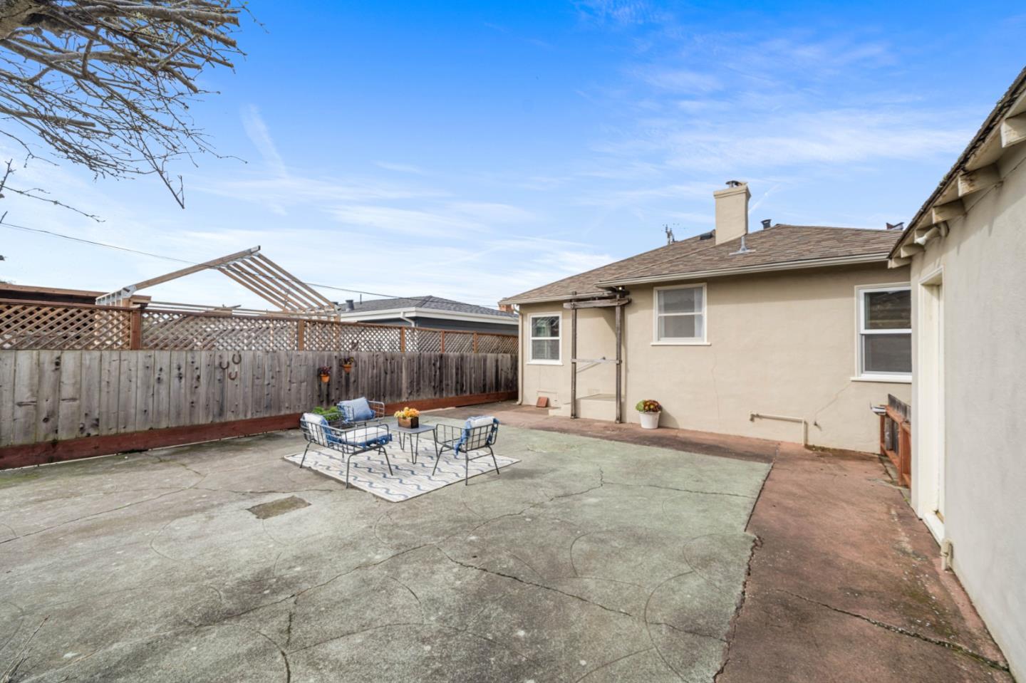 656 Myrtle Street Half Moon Bay, CA 94019 - Photo 38 of 41