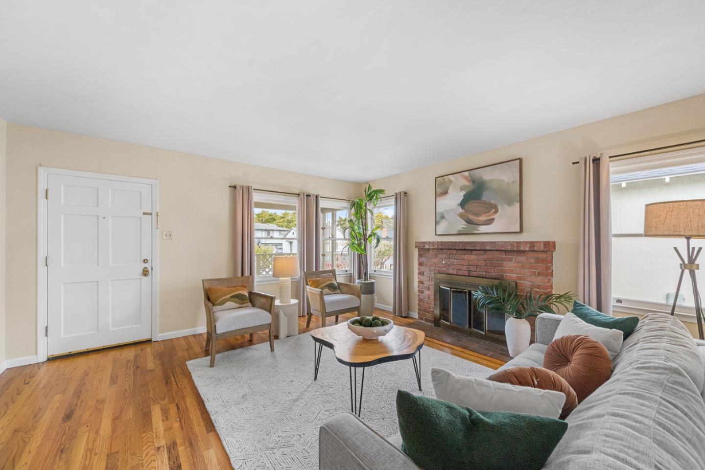 656 Myrtle Street Half Moon Bay, CA 94019 - Photo 6 of 41