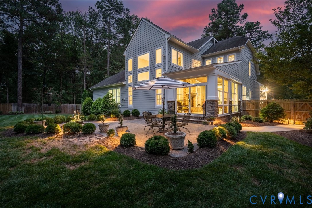 12653 River Road Henrico, VA 23238 - Photo 7 of 35 Mature landscaping & hardscape patio