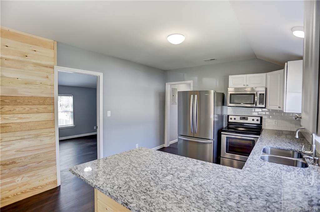 1606 Ranch Road Charlotte, NC 28208 - Photo 14 of 34 Gallery Image 14