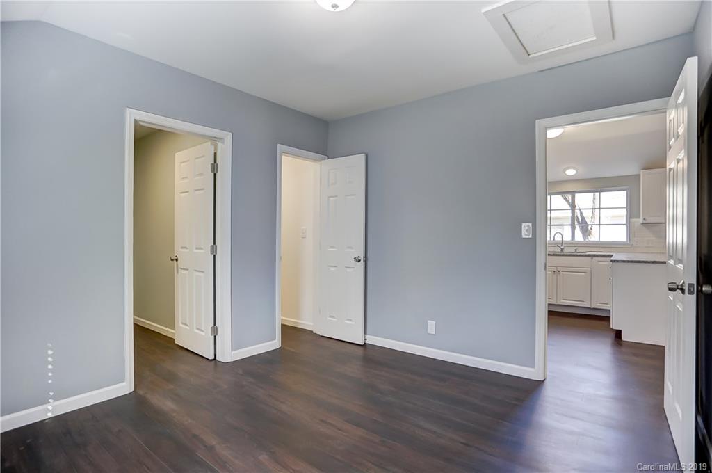 1606 Ranch Road Charlotte, NC 28208 - Photo 17 of 34 Gallery Image 17