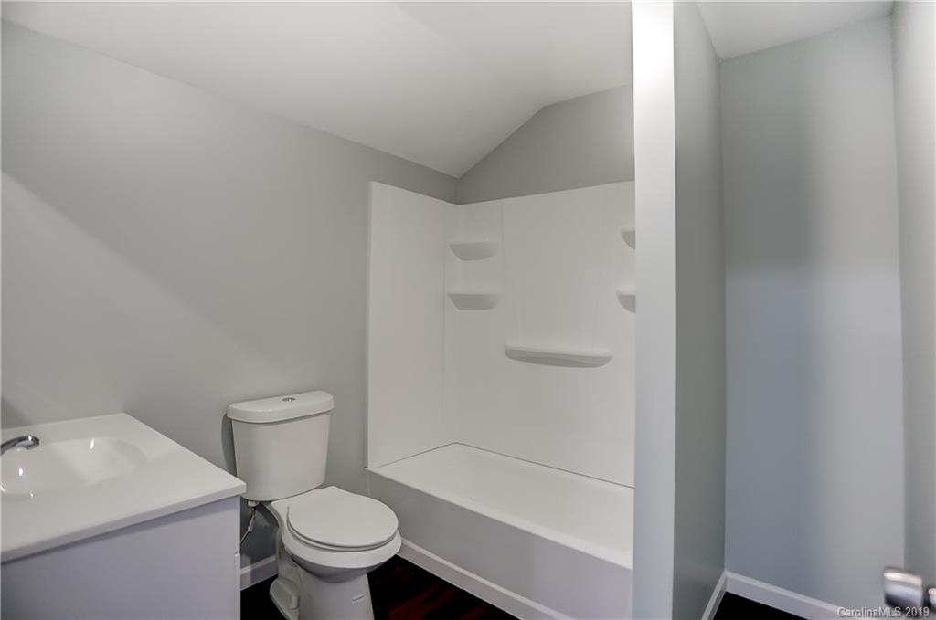 1606 Ranch Road Charlotte, NC 28208 - Photo 18 of 34 Gallery Image 18