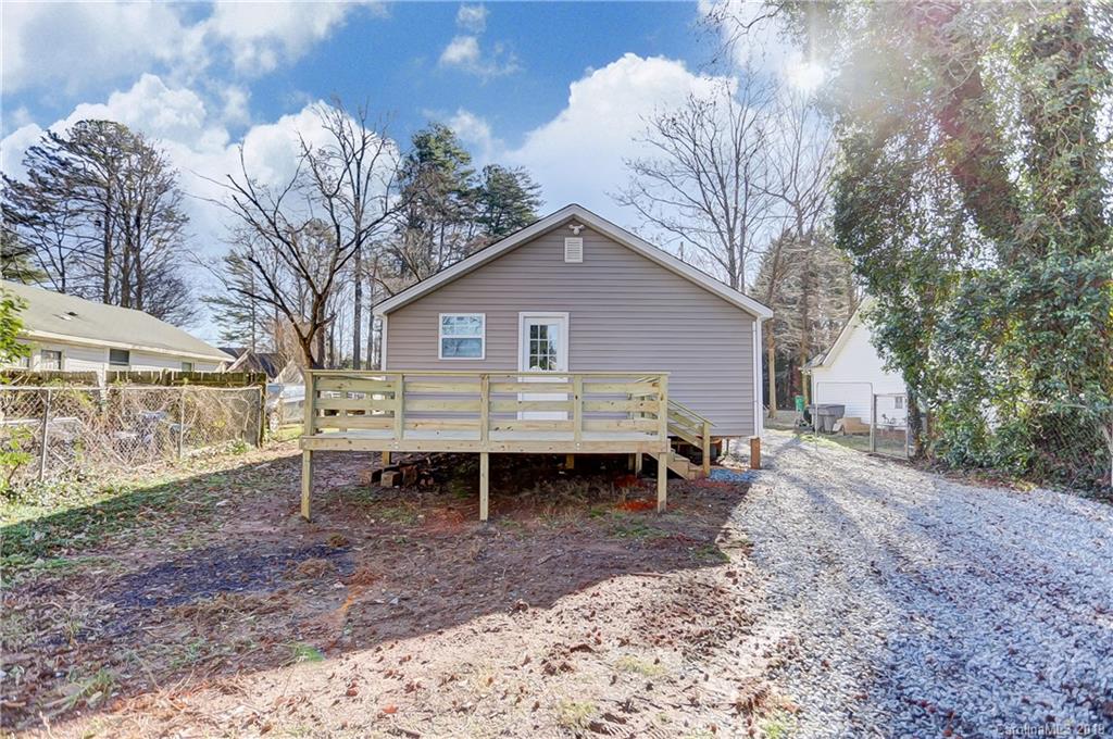 1606 Ranch Road Charlotte, NC 28208 - Photo 27 of 34 Gallery Image 27