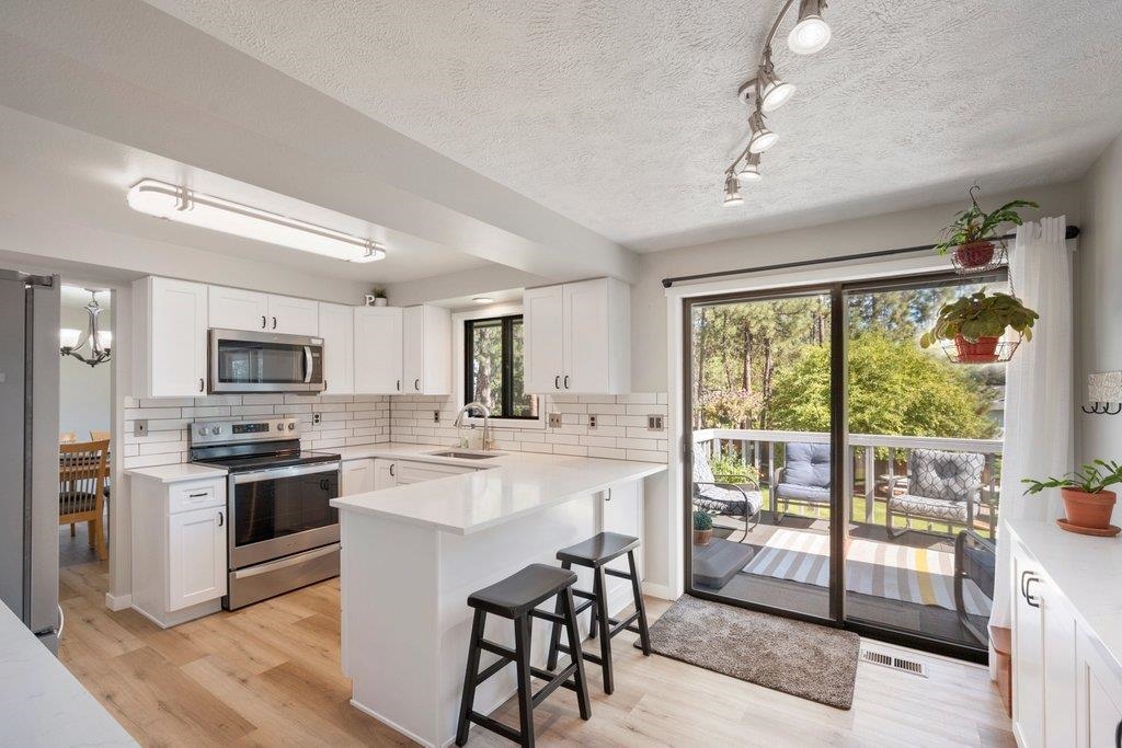 15810 North Pineview Circle Spokane, WA 99208 - Photo 11 of 34